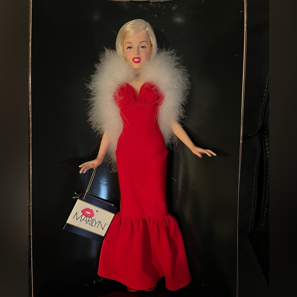 Vintage Marilyn Monroe World Doll